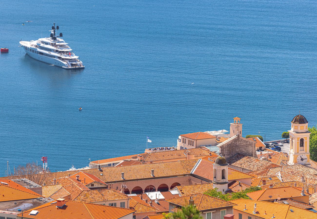 Appartement à Villefranche-sur-Mer - Vue Mer extraordinaire - 2 Pièces avec Parking