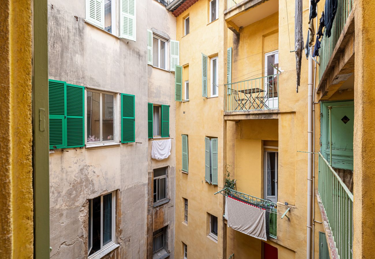 Appartement à Nice - 3 Pièces au Coeur de la Vieille Ville