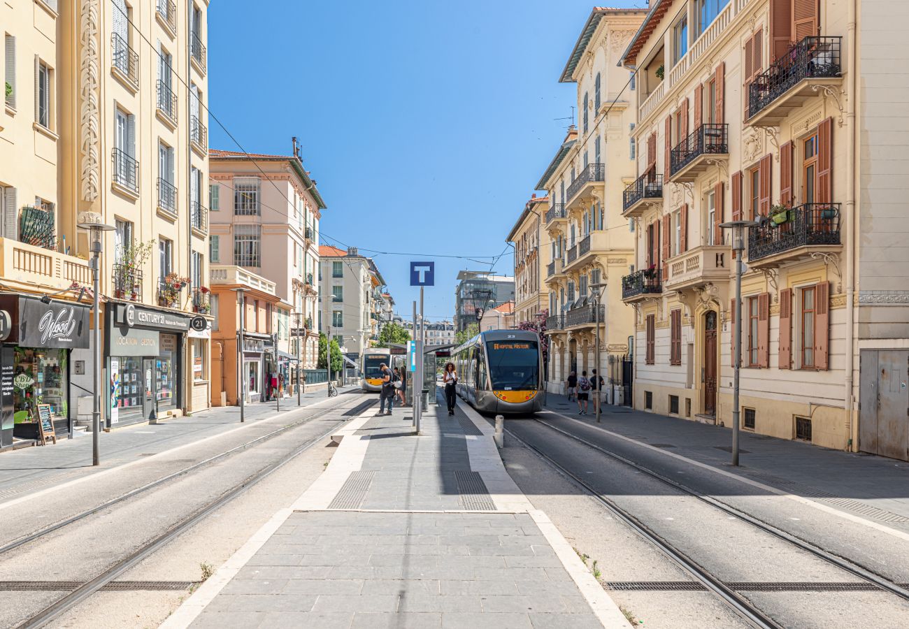 Appartement à Nice - Grand 2 Pièces quartier Borriglione