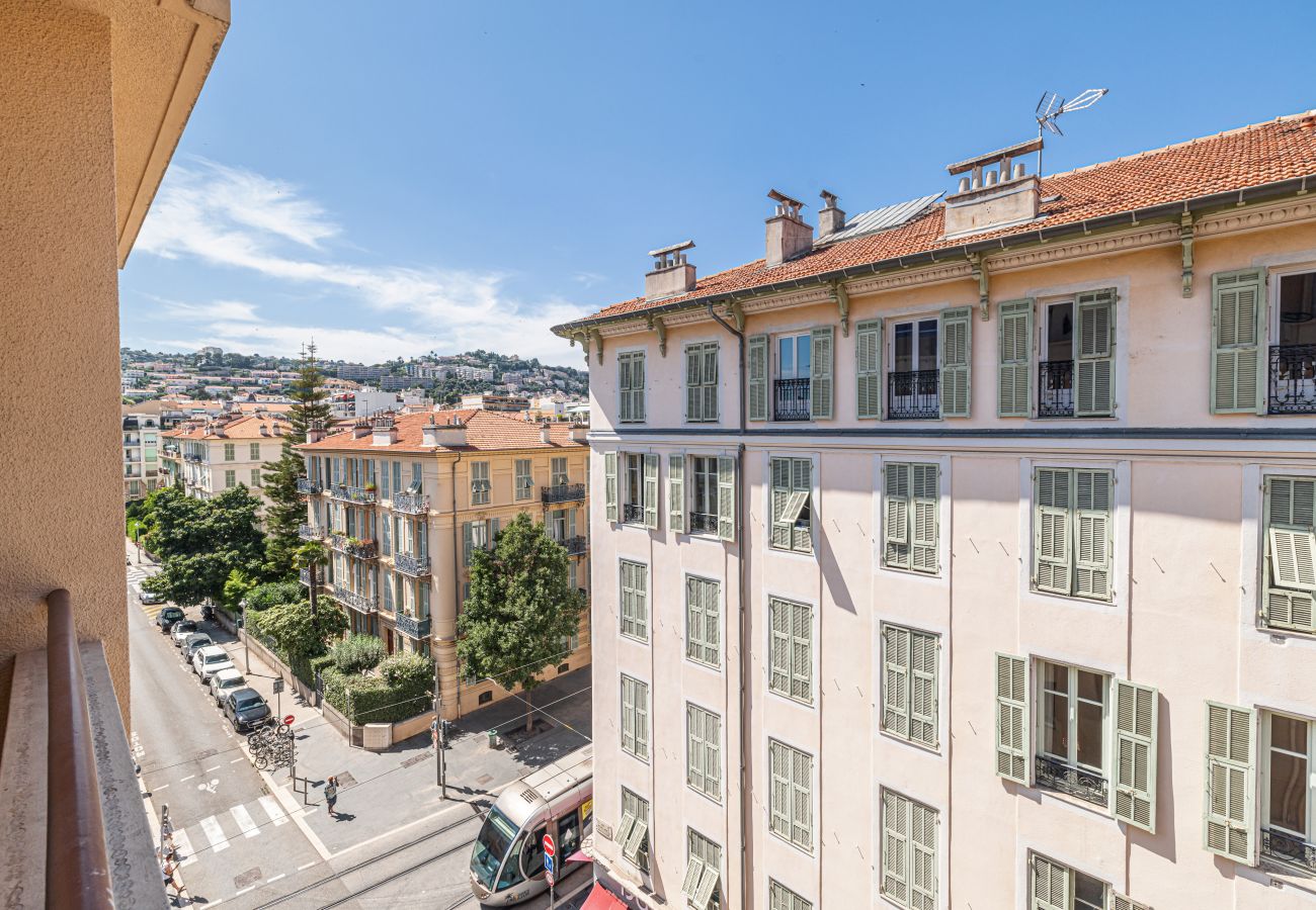 Appartement à Nice - Grand 2 Pièces quartier Borriglione