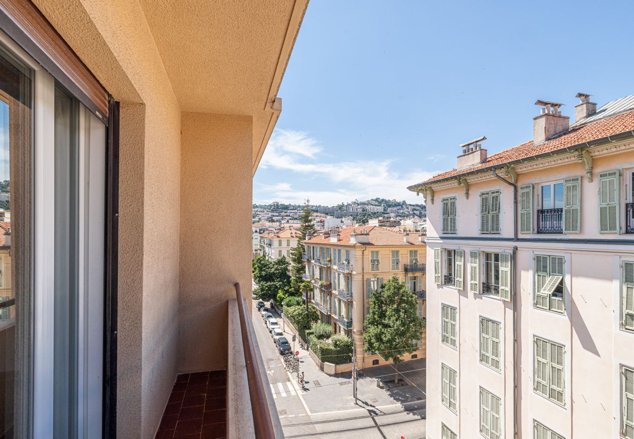 Appartement à Nice - Grand 2 Pièces quartier Borriglione