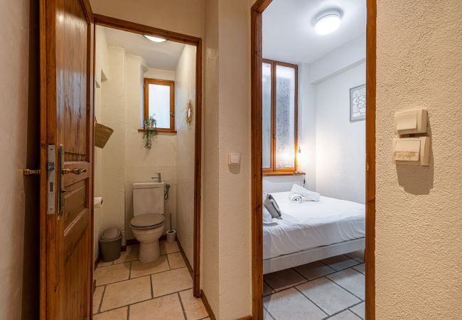 Appartement à Nice - 3 Pièces au Coeur du Vieux Nice Appartement à Nice - 3 Pièces au Coeur du Vieux Nice