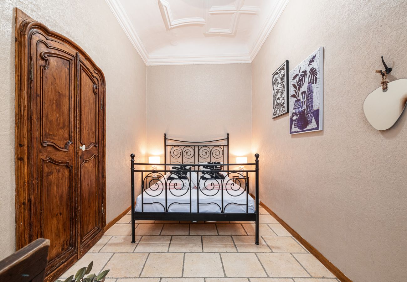 Appartement à Nice - 3 Pièces au Coeur du Vieux Nice