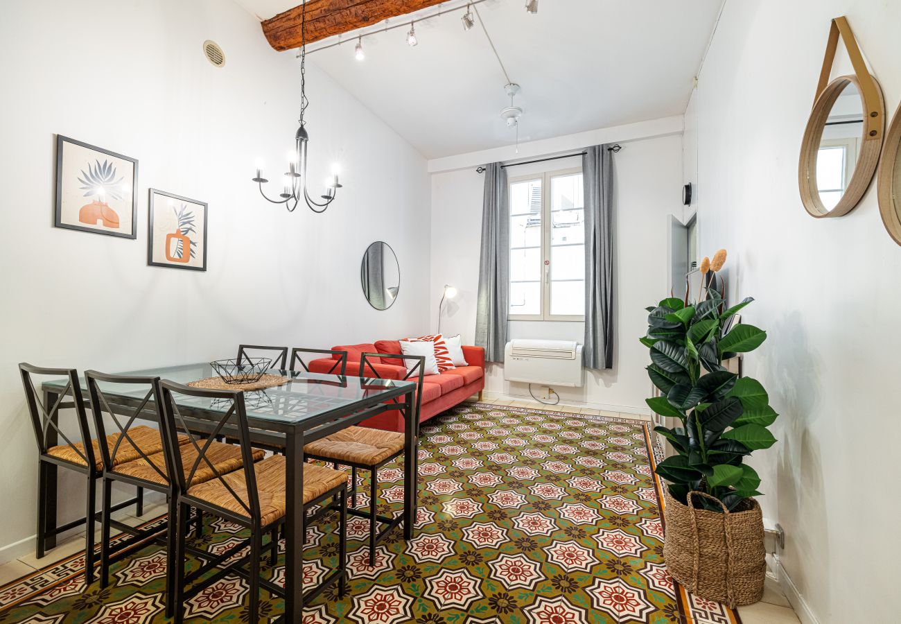 Appartement à Nice - 3 Pièces avec Studio Indépendant Vieux Nice