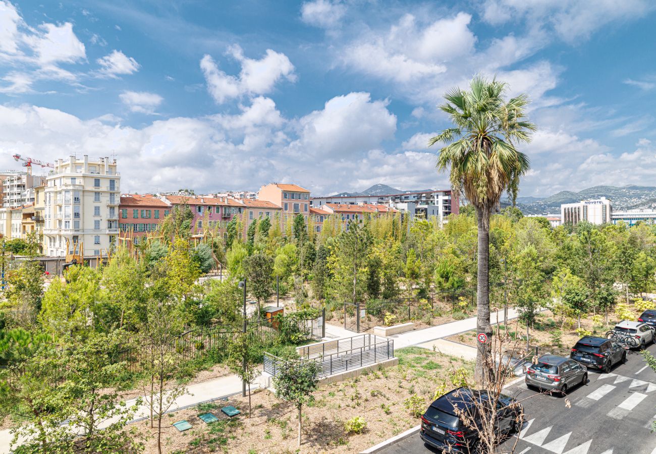 Appartement à Nice - Grand 3 pièces Central & Garage