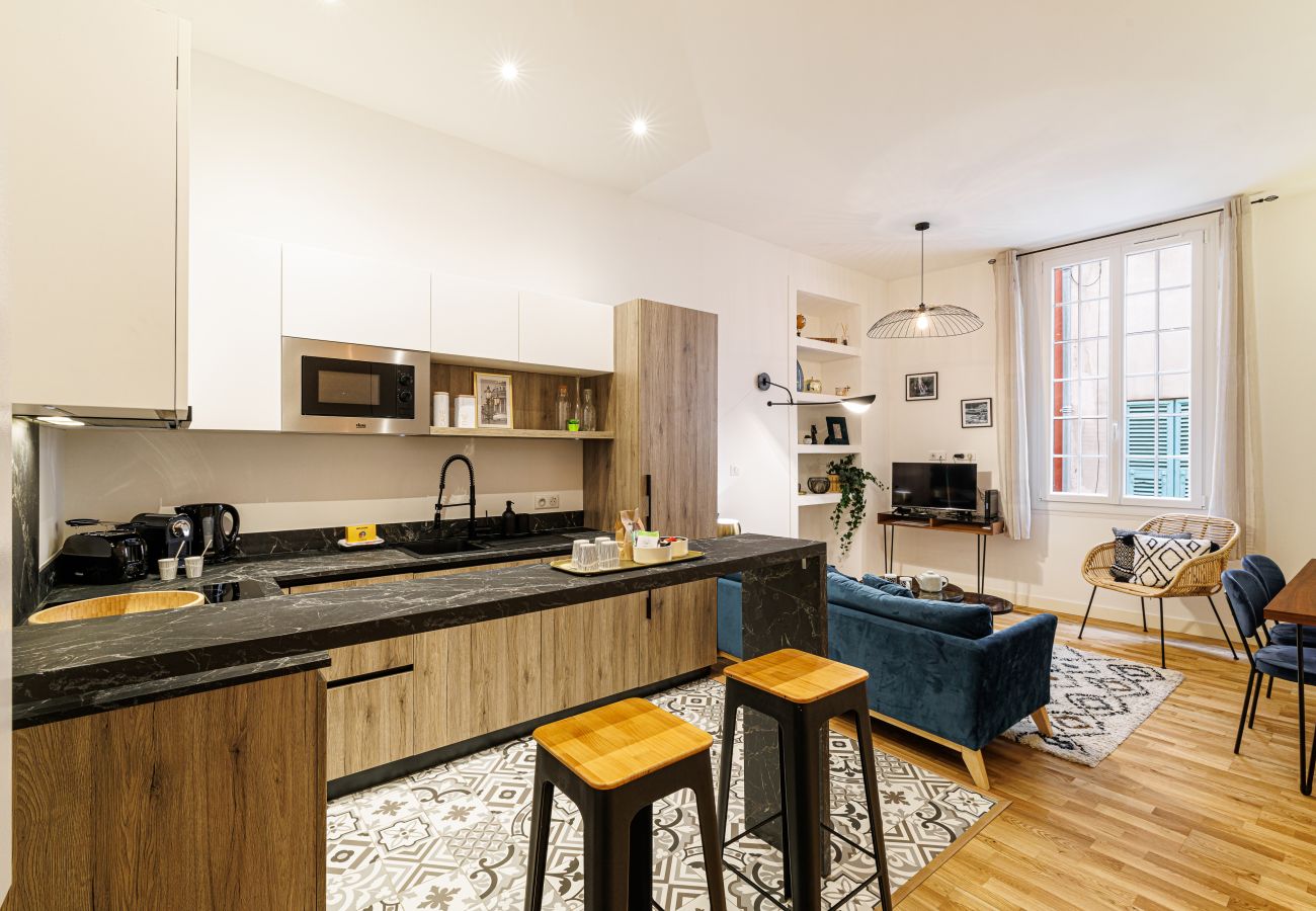 Appartement à Nice - Chic & Cosy 3 Pièces Coeur du Vieux Nice