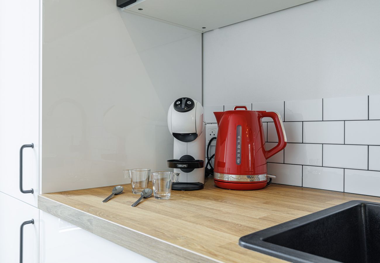 Appartement à Nice - Grand & Confortable 3 Pièces Rénové 