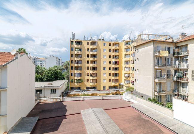 Appartement à Nice - Grand 2 Pièces Cozy - Libération Appartement à Nice - Grand 2 Pièces Cozy - Libération