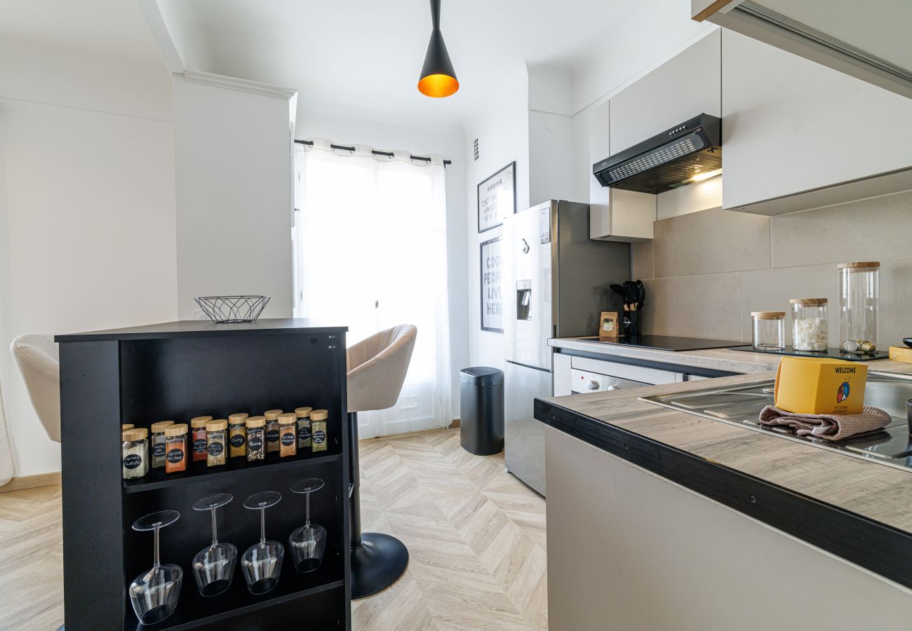 Appartement à Nice - Grand 2 Pièces Cozy - Libération