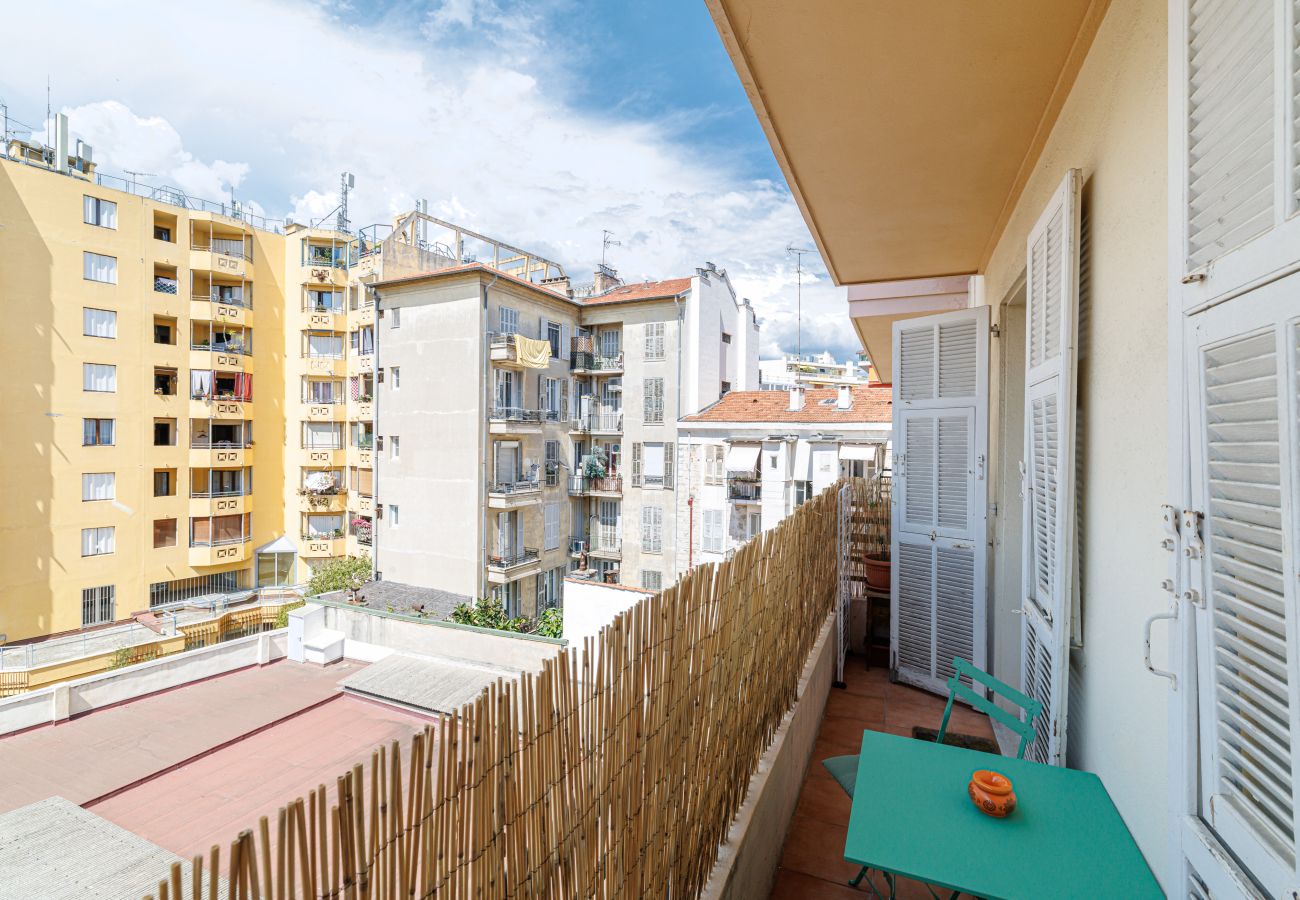 Appartement à Nice - Grand 2 Pièces Cozy - Libération