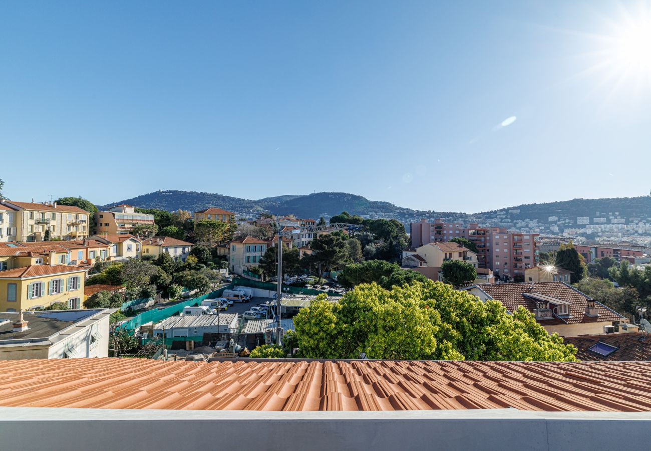 Appartement à Nice - Terrasse Vue Dégagée - Grand 2 Pièces au Calme