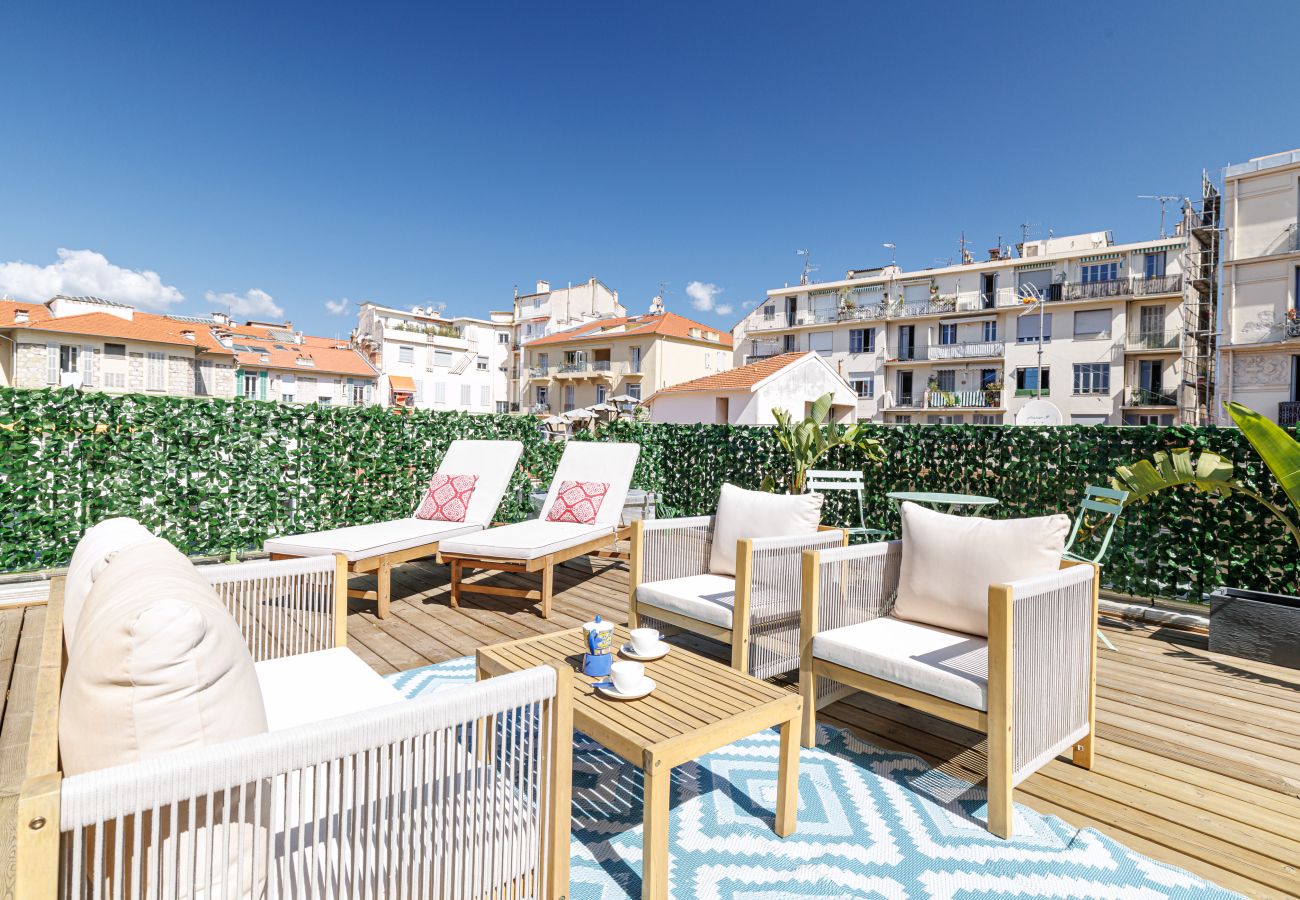 Appartement à Nice - Grande Terrasse Plein Ciel - 2 Pièces