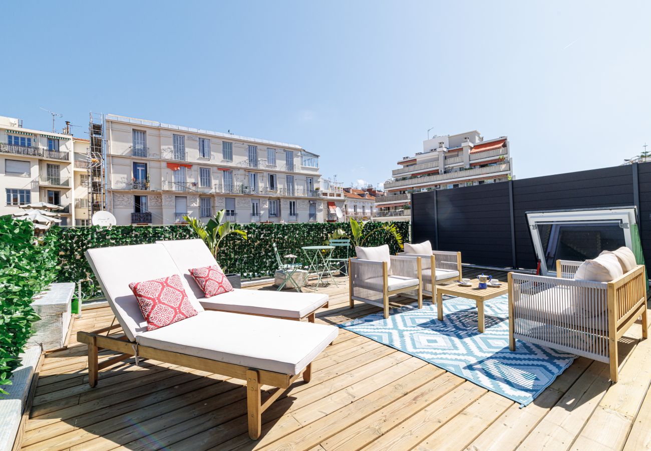 Appartement à Nice - Grande Terrasse Plein Ciel - 2 Pièces