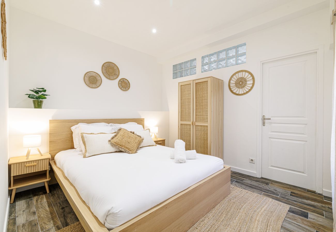 Appartement à Nice - Ultra Central Rue Masséna - 2 Pièces