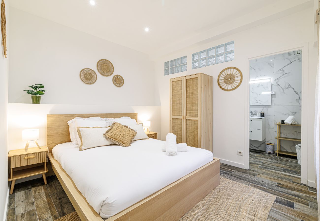Appartement à Nice - Ultra Central Rue Masséna - 2 Pièces