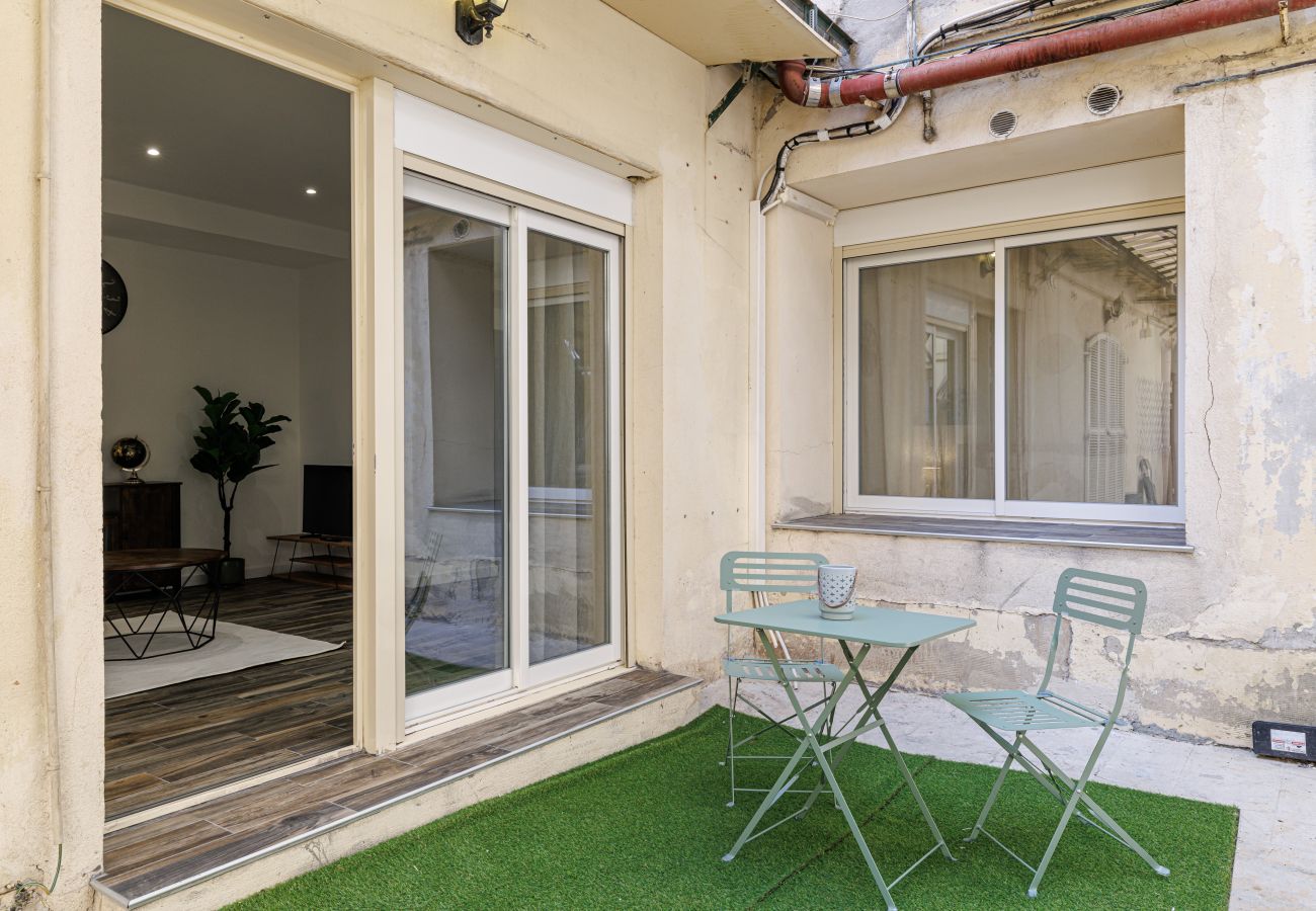 Appartement à Nice - Ultra Central Rue Masséna - 2 Pièces