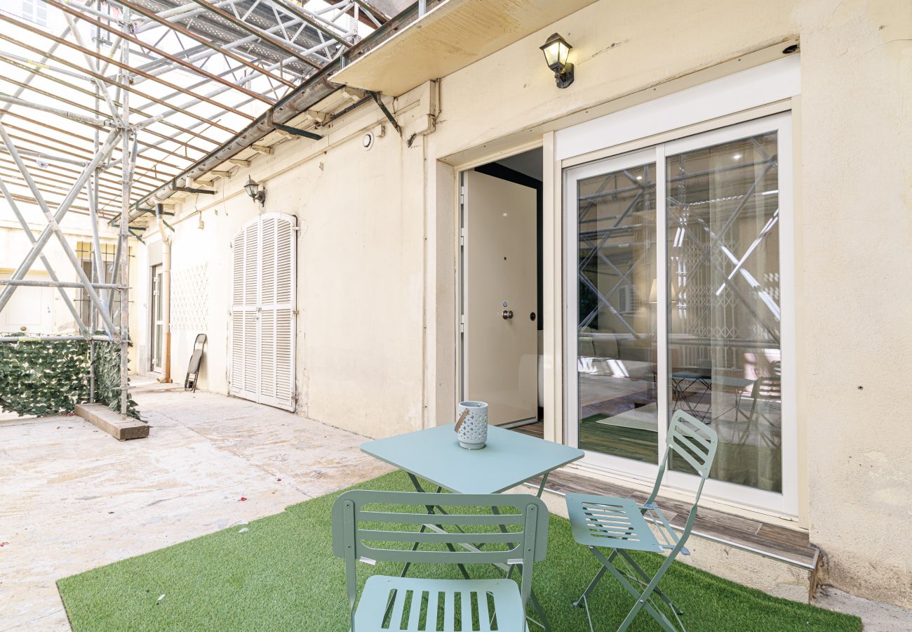 Appartement à Nice - Ultra Central Rue Masséna - 2 Pièces