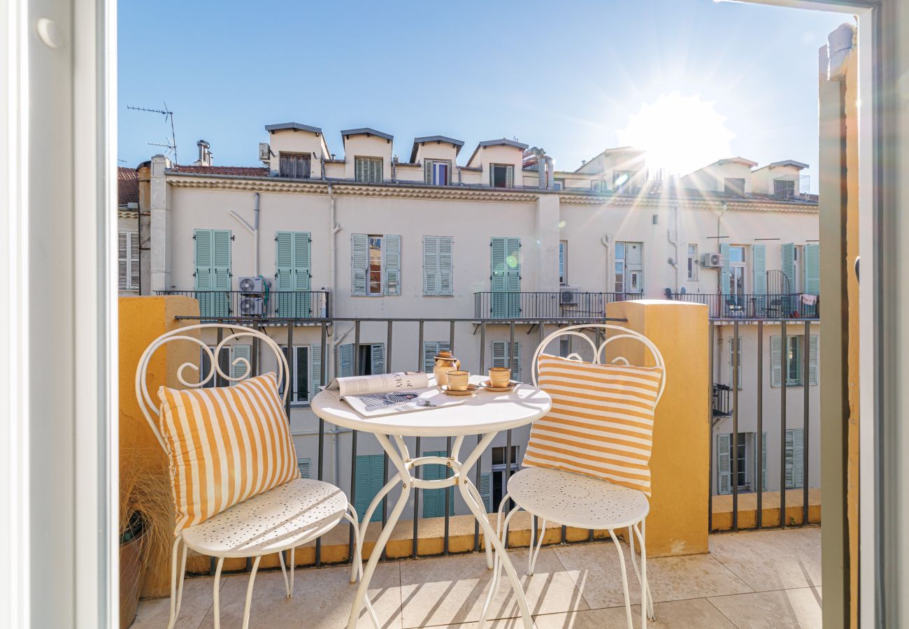 Appartement à Nice - Charmant 2 Pièces Ultra Central