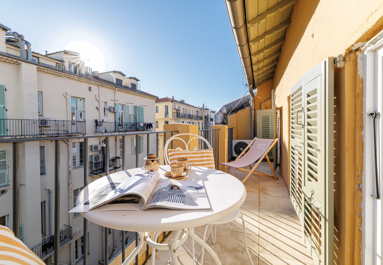 Appartement à Nice - Charmant 2 Pièces Ultra Central