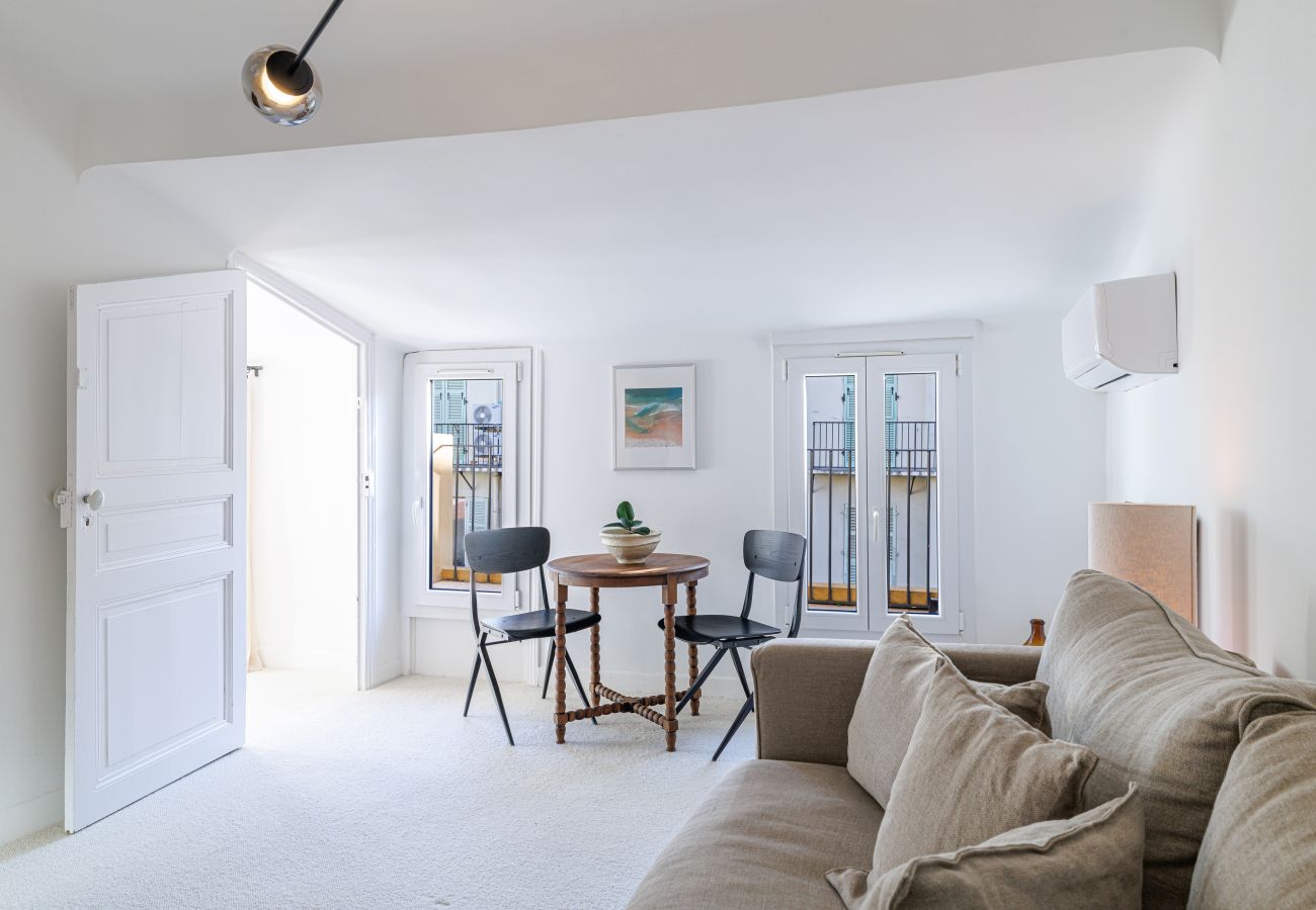 Appartement à Nice - Charmant 2 Pièces Ultra Central