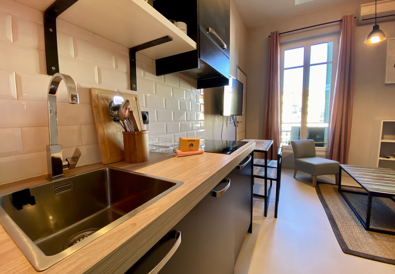 Appartement à Nice - Charmant 2 pièces Centre Ville