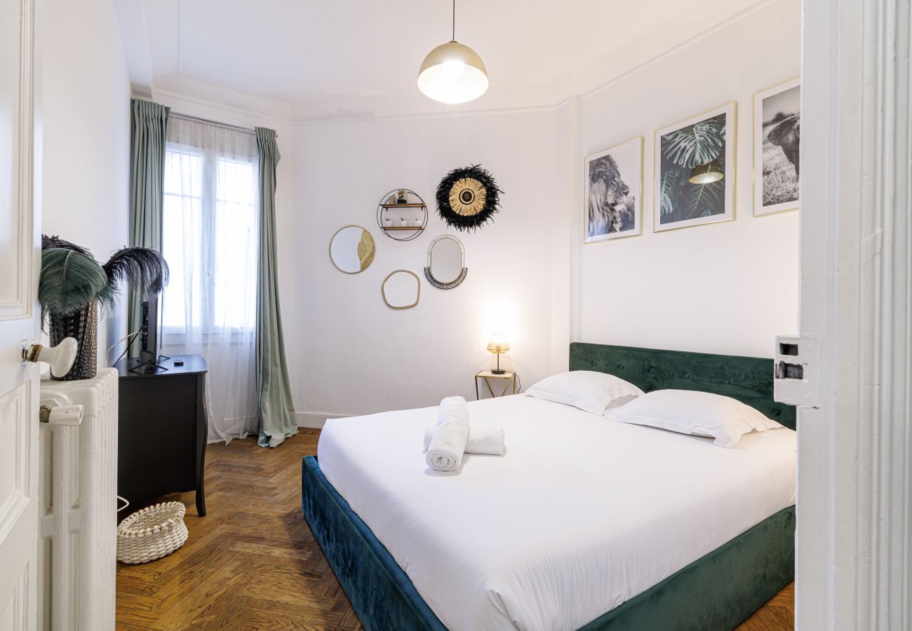 Appartement à Nice - Grand 3 Pièces en Centre Ville proche Gare