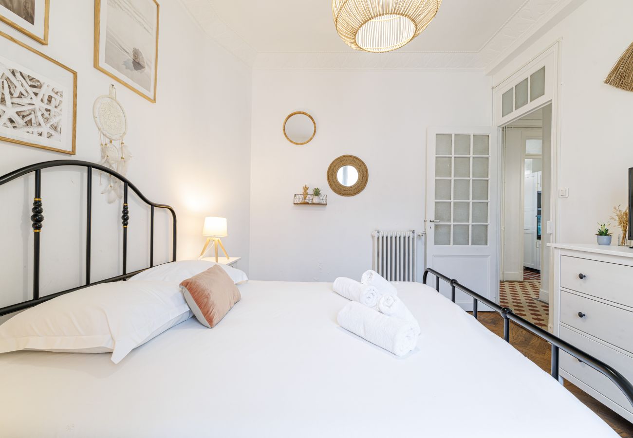 Appartement à Nice - Grand 3 Pièces en Centre Ville proche Gare