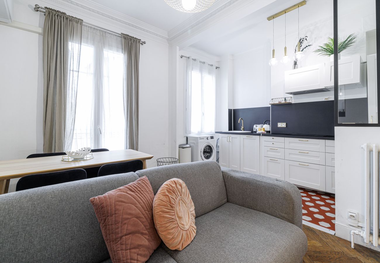 Appartement à Nice - Grand 3 Pièces en Centre Ville proche Gare