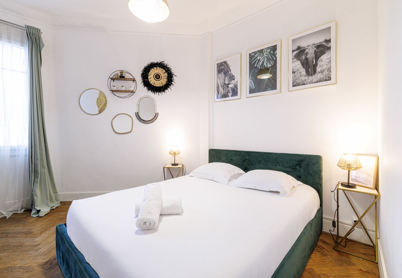 Appartement à Nice - Grand 3 Pièces en Centre Ville proche Gare