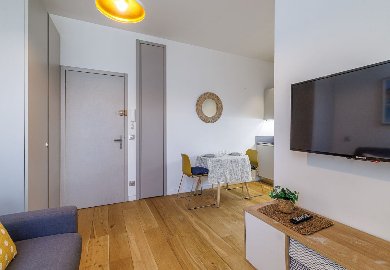 Studio à Nice - Cosy Studio au Port de Nice - Place Garibaldi