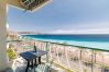 Appartement à Nice - Vue Mer Panoramique 2 Pièces Promenade des Anglais