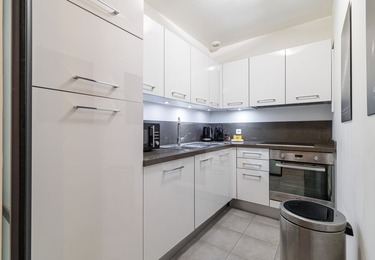 Appartement à Nice - Charmant 2 Pièces en Plein Centre Ville