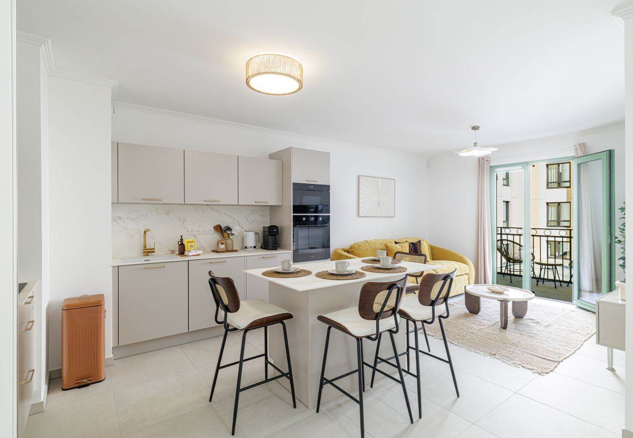 Appartement à Nice - Joli 2 Pièces au Calme en Plein Centre Ville