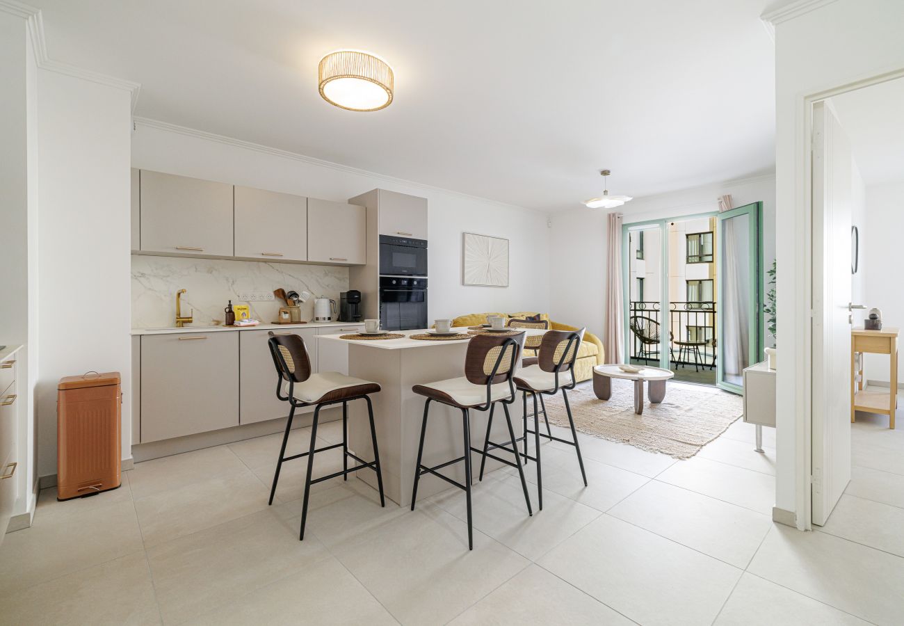 Appartement à Nice - Joli 2 Pièces au Calme en Plein Centre Ville