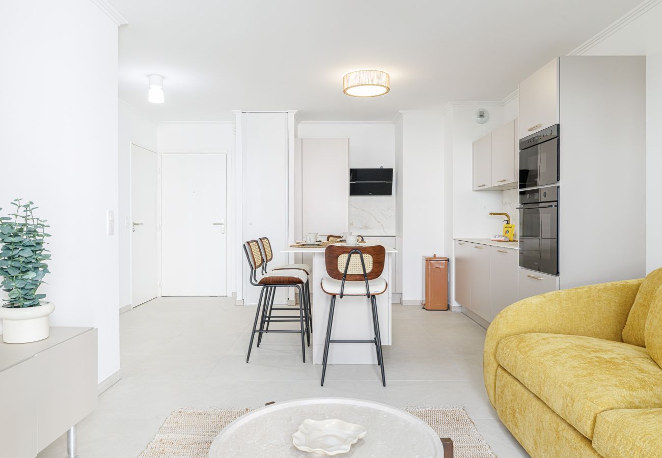 Appartement à Nice - Joli 2 Pièces au Calme en Plein Centre Ville